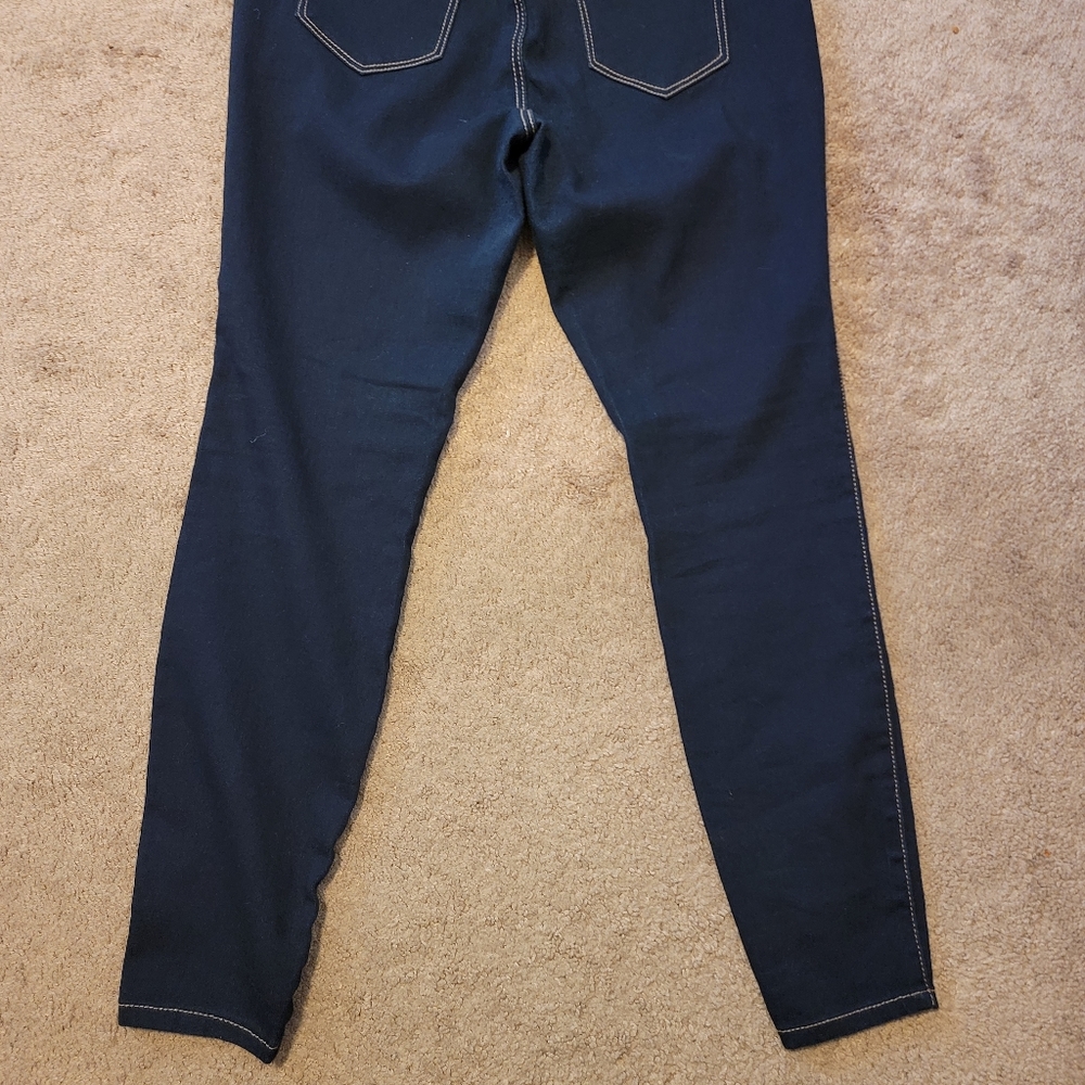 Womens Fashion To Figure skinnies - Picture 3 of 4